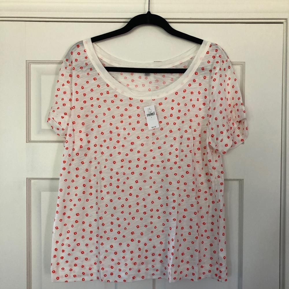 Gap white and orange T shirt